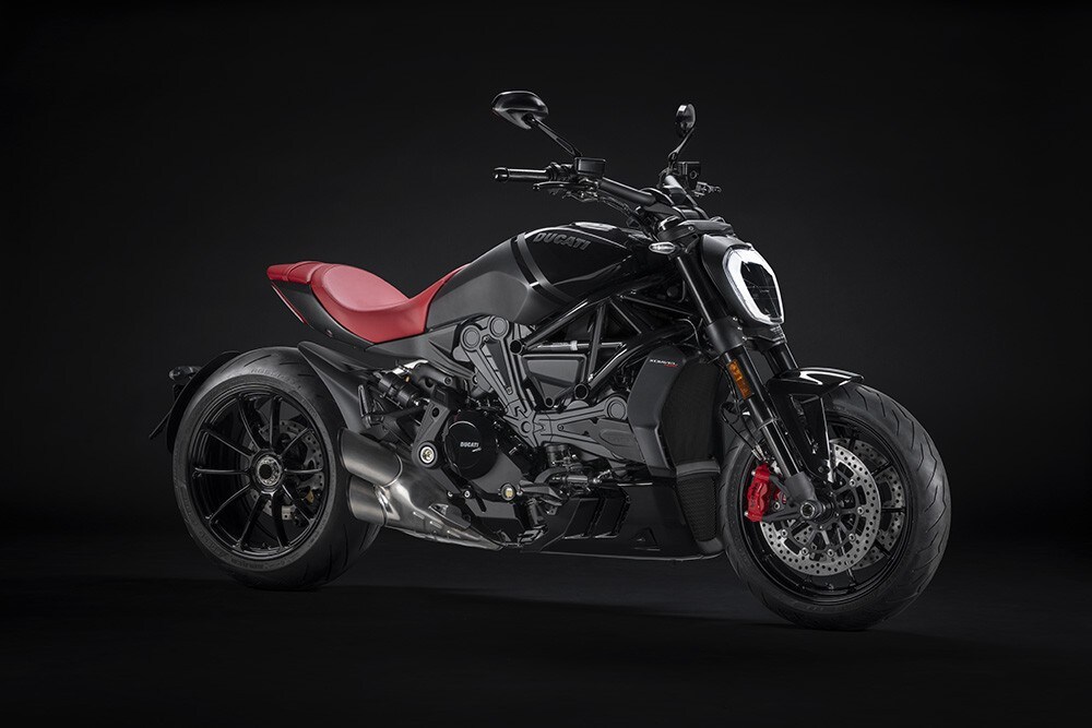 Ducati XDiavel Nera: lusso senza compromessi