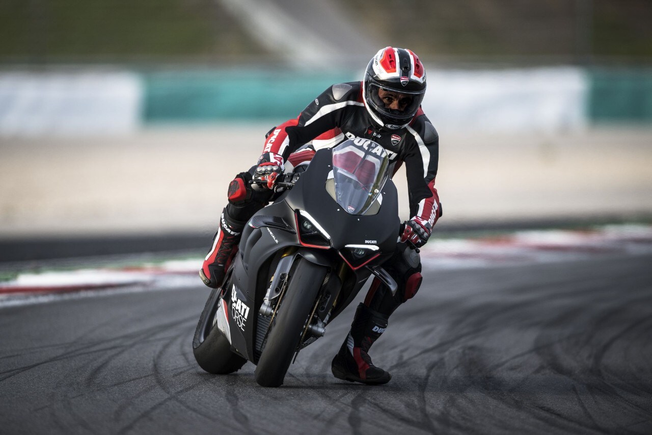 Ducati Panigale V4 SP2: "The Ultimate Racetrack Machine” 