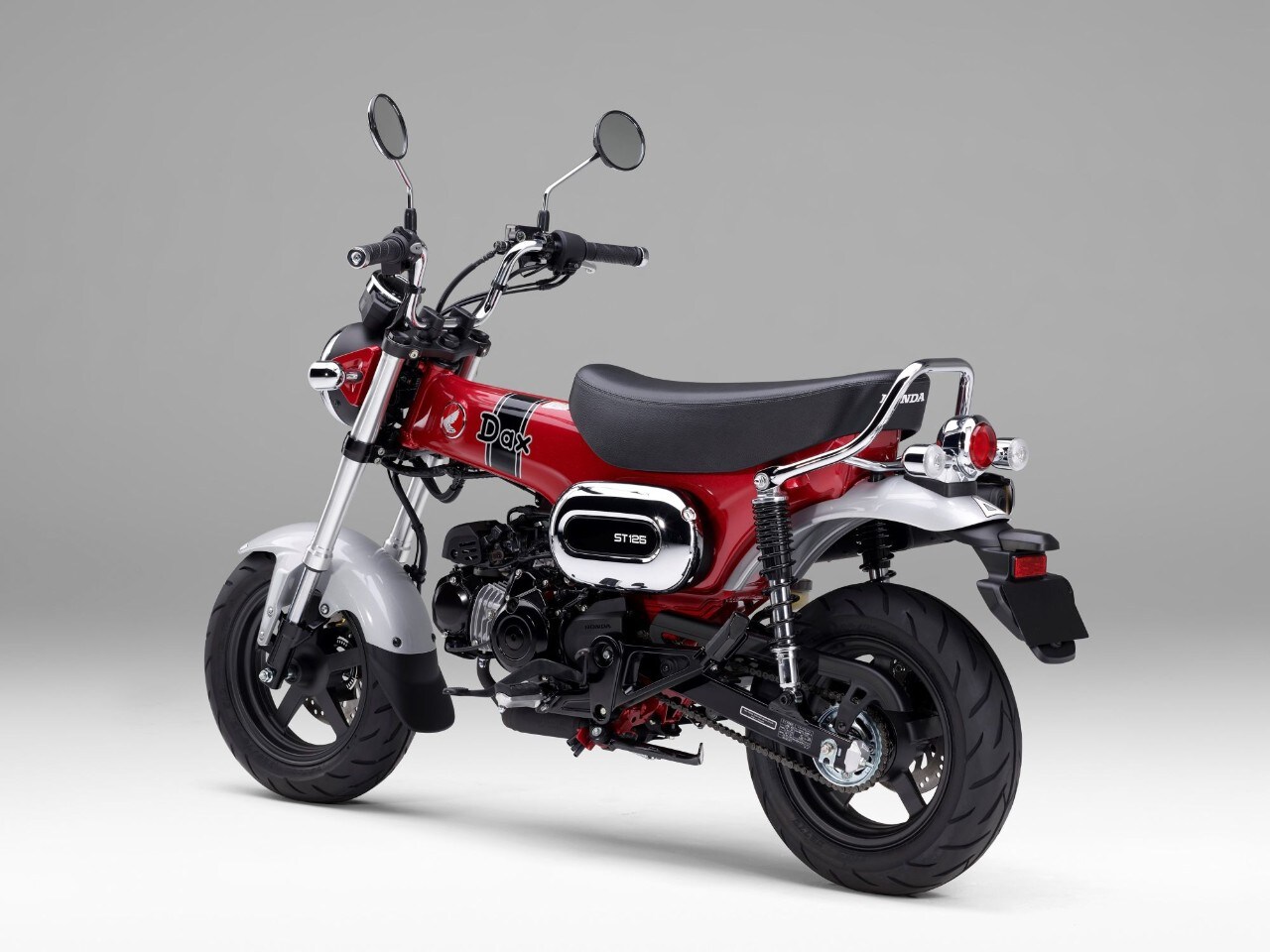 Honda ST 125 Dax
