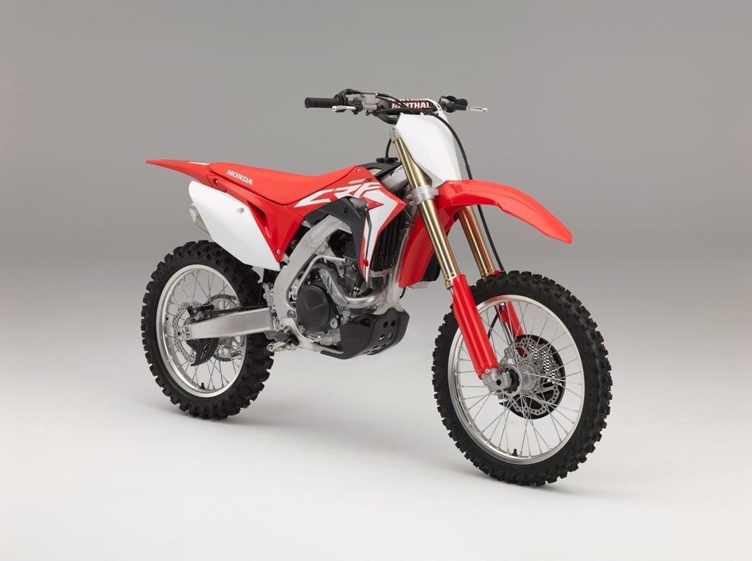 Honda celebra i 50 anni delle sue leggendarie moto da cross