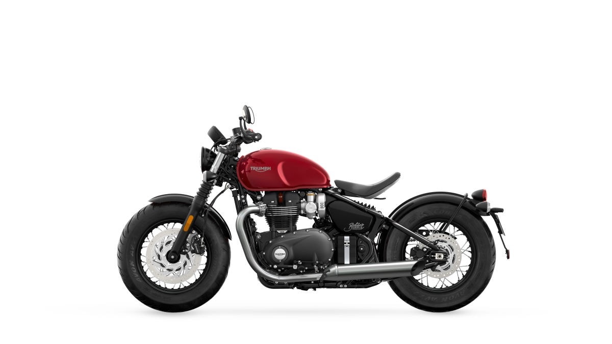 <div class='descrGalleryTitle'>BONNEVILLE BOBBER</div><div class='descrGalleryText'><p>La&nbsp;Bonneville Bobber, oltre al Jet Black e al sofisticato Matt Storm Grey e Matt Ironstone verrà proposta nella nuova colorazione Red Hopper (nella foto).</p>
</div>