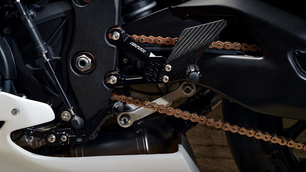 Yamaha R1 GYTR 2023