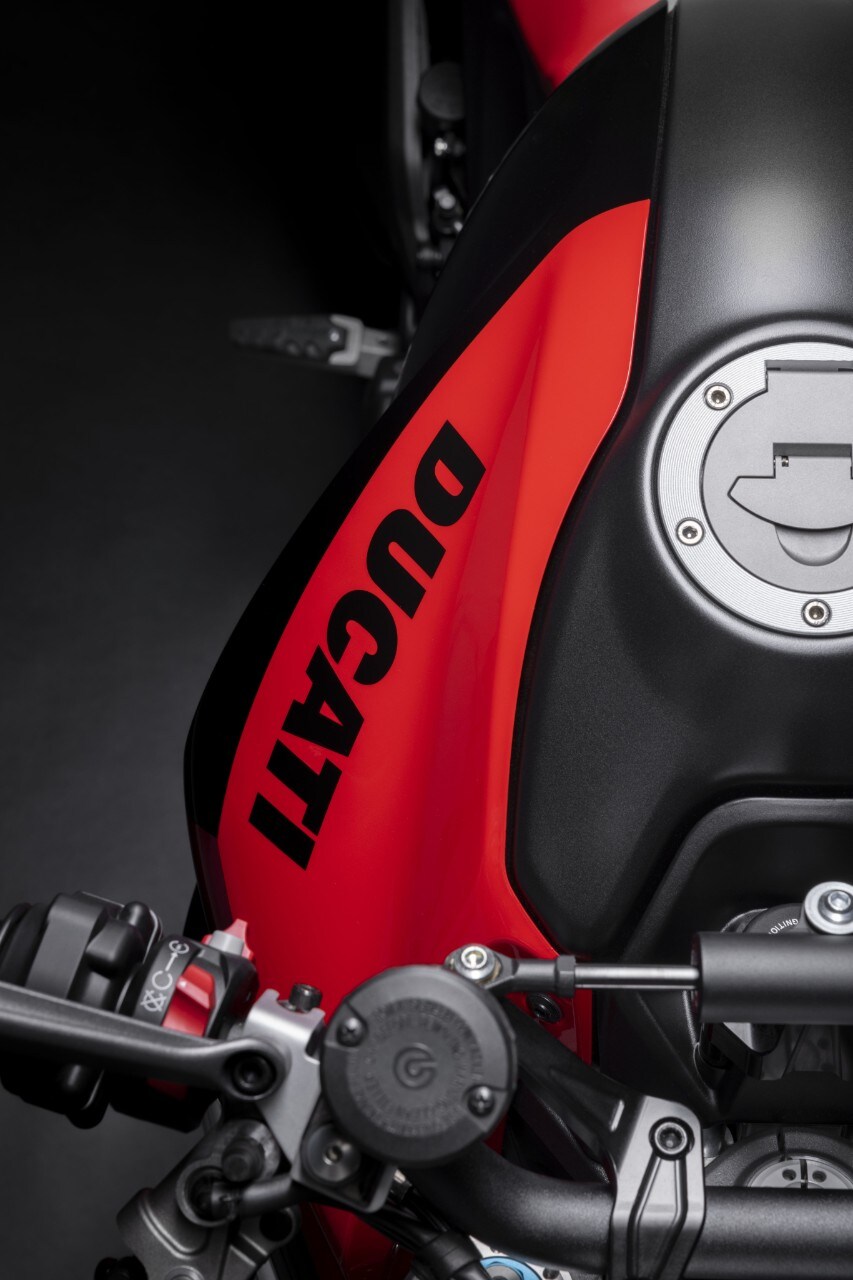 Ducati Monster SP: ancora più racing