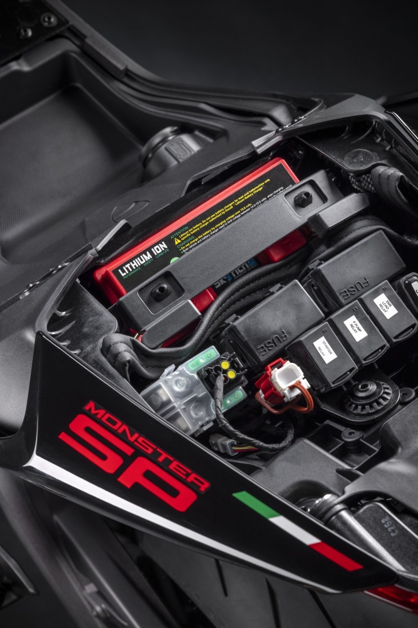 Ducati Monster SP: ancora più racing