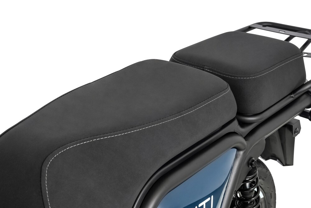 Keeway: arrivano in Italia gli scooter elettrici EZI