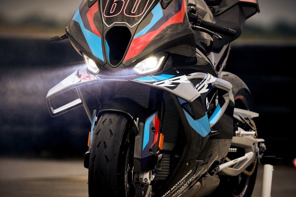 BMW: la nuova M 1000 RR