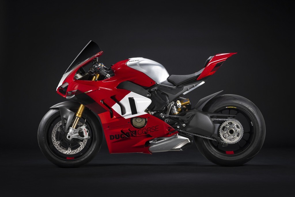 Ducati Panigale V4 R 2023: un’arma da pista senza compromessi