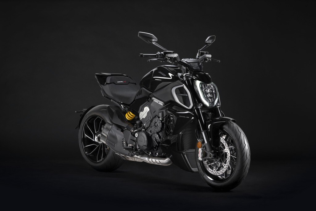 Ducati Diavel V4 2023: la nuova muscle cruiser di Borgo Panigale