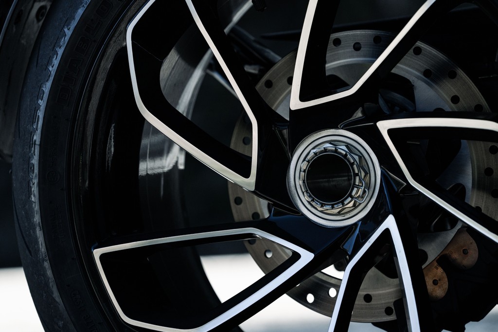 Ducati Diavel V4 2023: la nuova muscle cruiser di Borgo Panigale