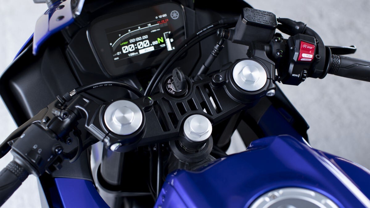 Yamaha: la R125 si rinnova