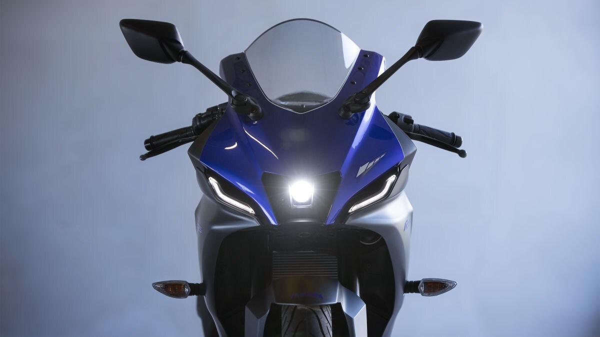 Yamaha: la R125 si rinnova