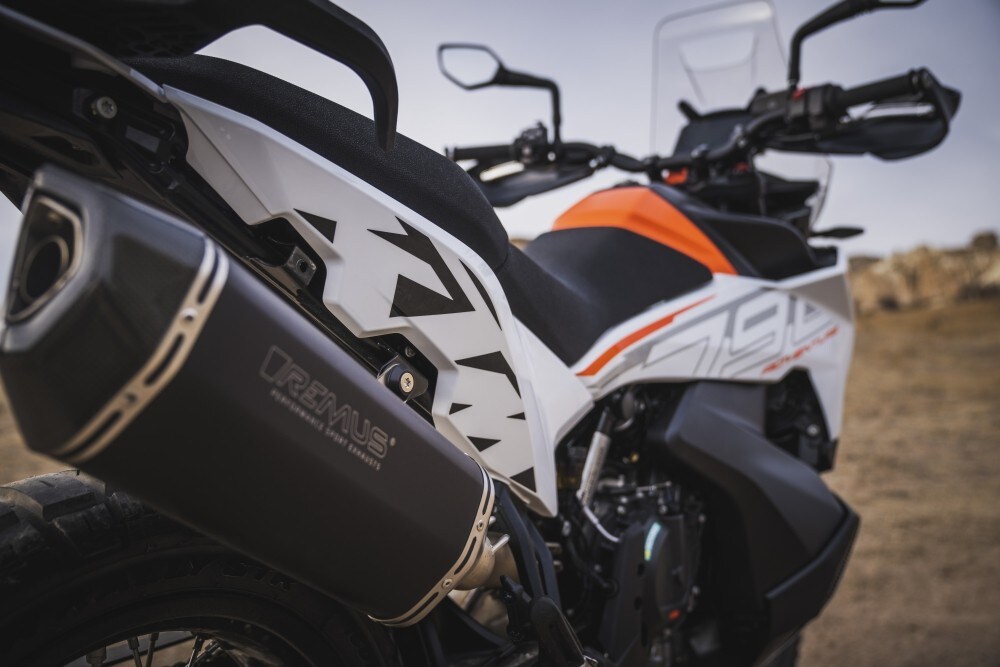 KTM: la 790 Adventure si rinnova