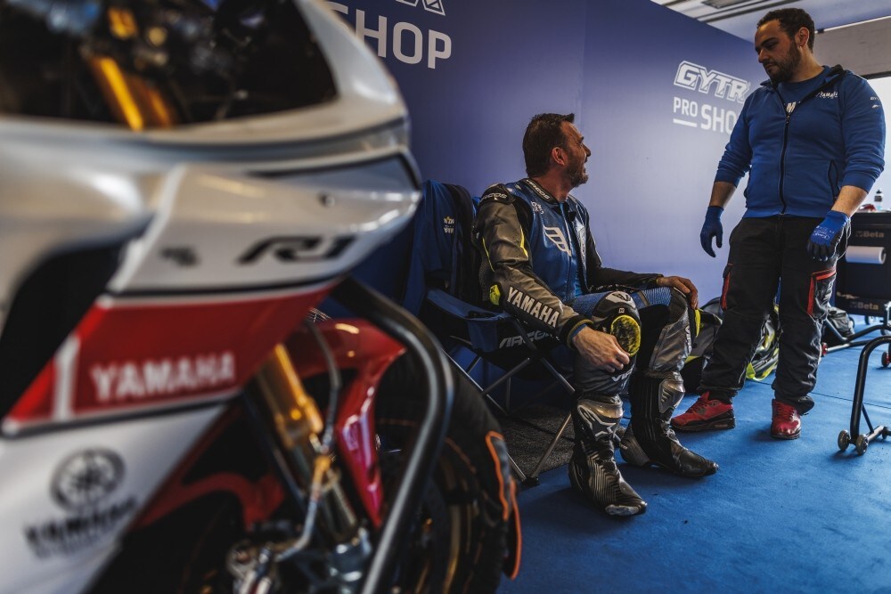 A Misano a 260 all'ora (e motore a 16mila giri!) sulla Yamaha R6 GYTR!