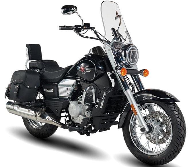 <div class='descrGalleryTitle'>RENEGADE CLASSIC</div><div class='descrGalleryText'><p>Disponibile nella sola cilindrata di 300 cc la <b>Renegade Classic</b> si distingue per l'impatto estetico più retro, è <b>ricca di cromature</b> ed è accessoriata con borse laterali in pelle e parabrezza. Pesa 175 kg e il prezzo è di <b>5.199 euro</b>.</p>
</div>