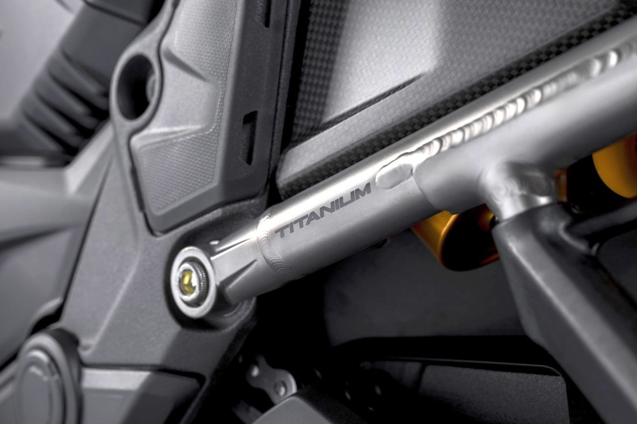 Ducati Multistrada V4 RS: la corsa agli armamenti