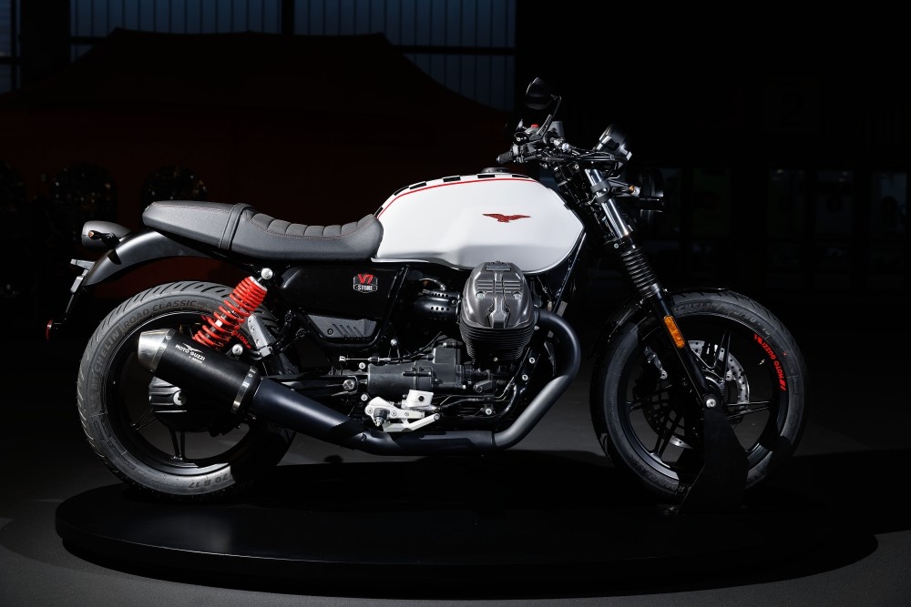 Moto Guzzi: a MBE una versione speciale della V7