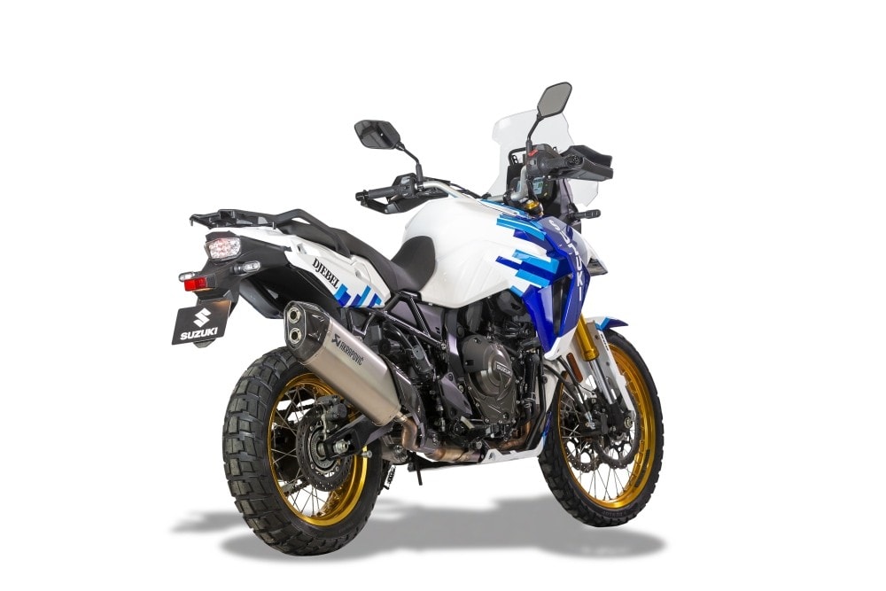  Suzuki V-Strom 800DE Djebel: sapore di Dakar