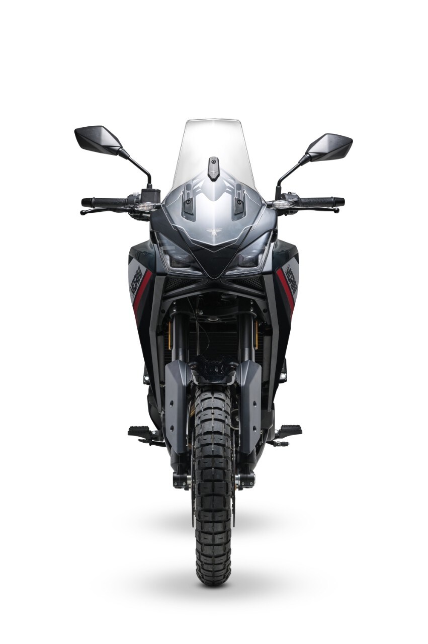 Moto Morini: ecco la X-Cape 650 in versione Black ebony