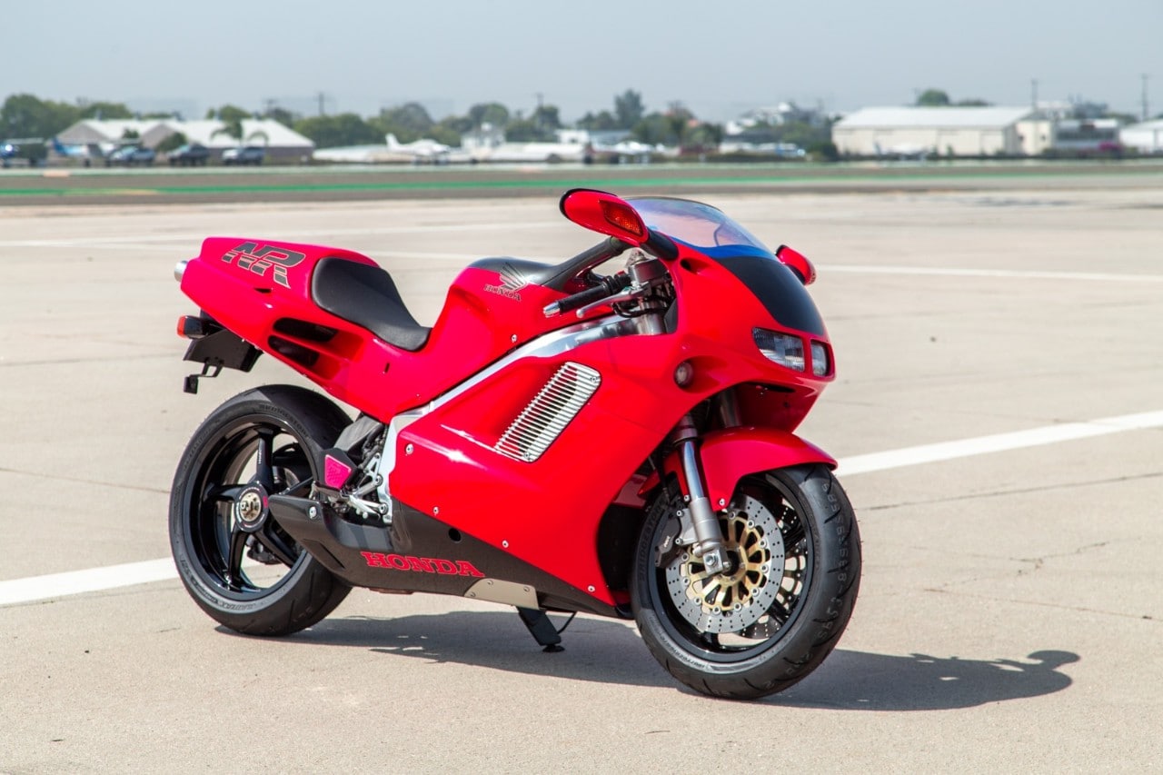 FOCUS: forcella, telelever, duolever, sistema Tesi: pro e contro