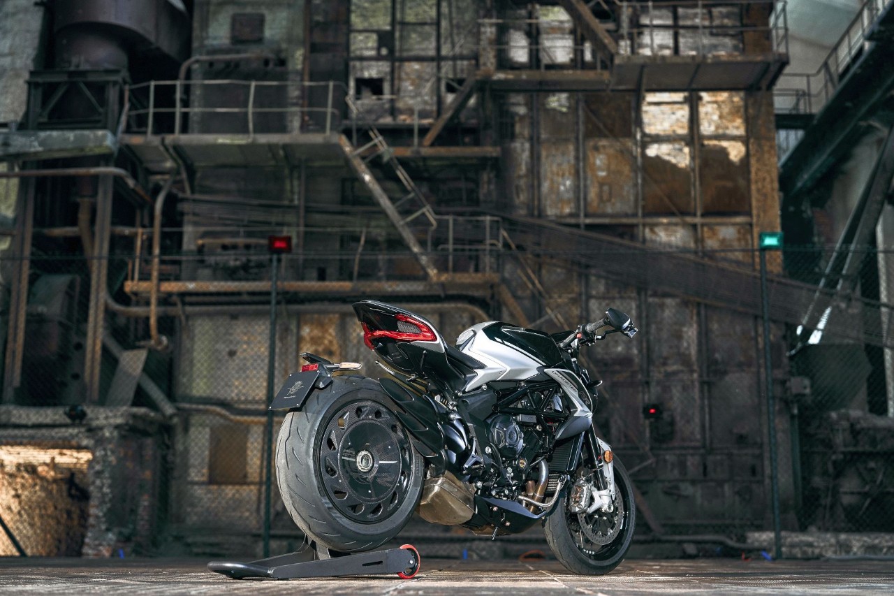 EICMA 2024: gamma MV AGUSTA 80esimo Anniversario