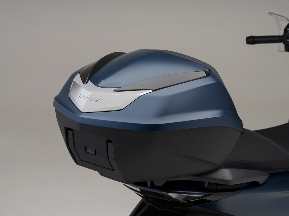 Honda SH350, lo scooter si rinnova per il 2025