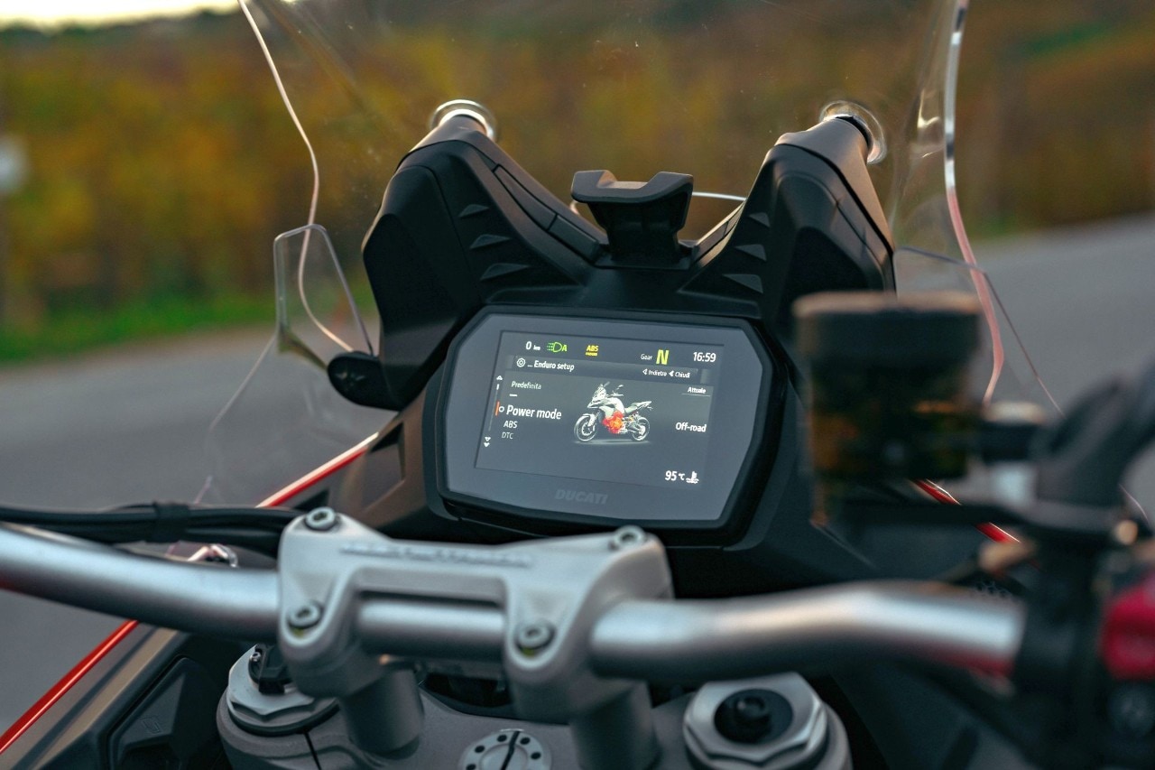 Ducati Multistrada V2 MY25: nuova dalla A alla Z!