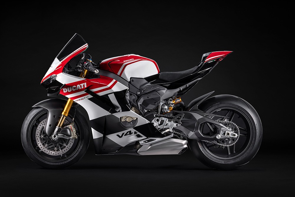  Ducati Panigale V4 Tricolore: omaggio al made in Italy