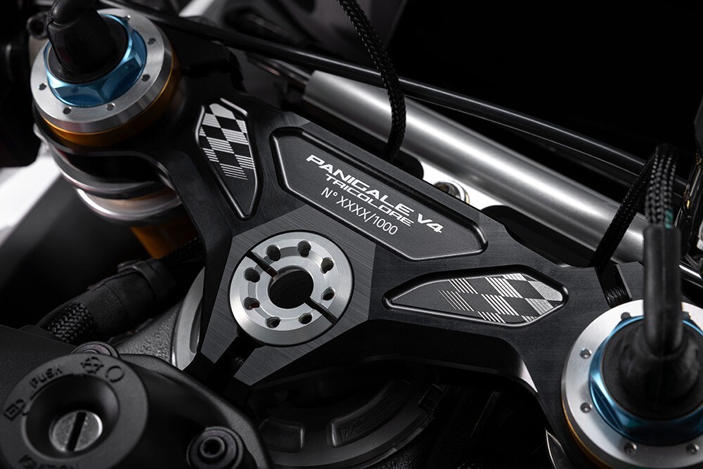 Ducati Panigale V4 Tricolore: omaggio al made in Italy