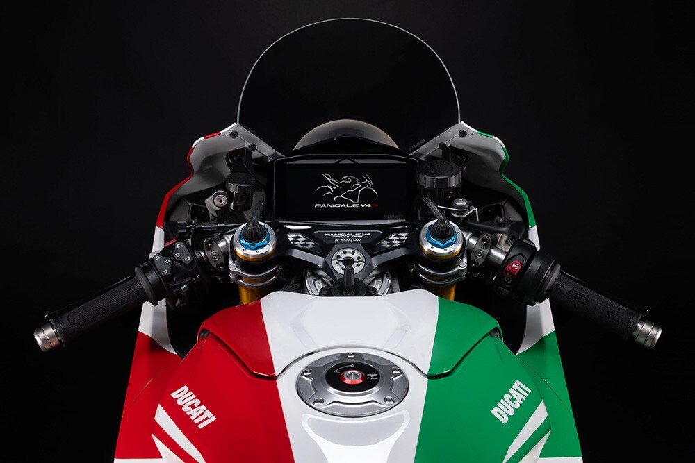  Ducati Panigale V4 Tricolore: omaggio al made in Italy