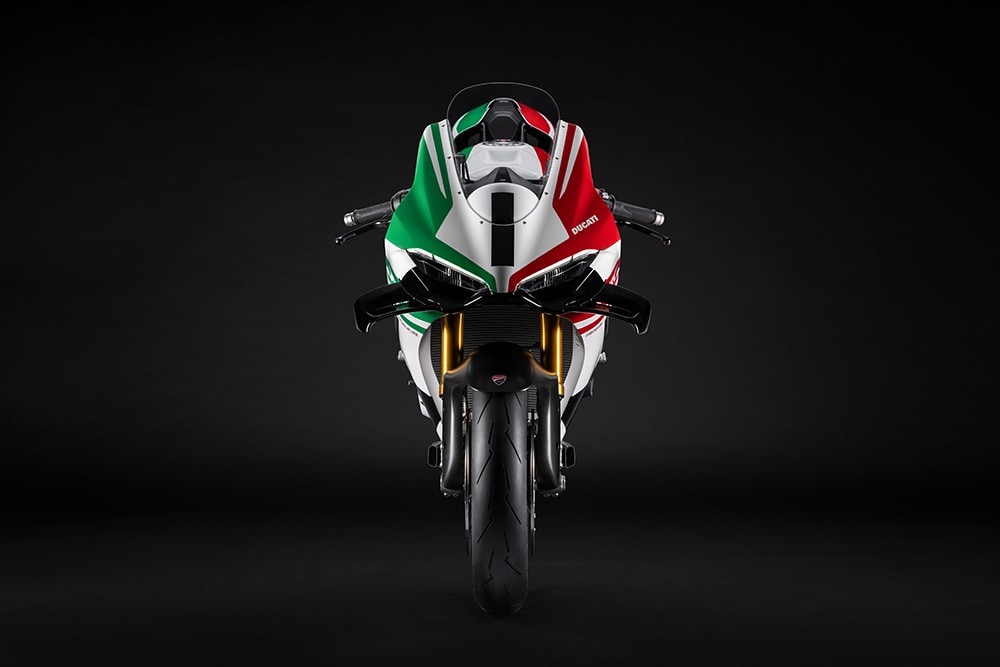  Ducati Panigale V4 Tricolore: omaggio al made in Italy