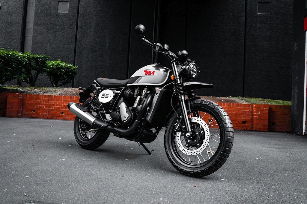 BSA: ecco la Scrambler "supermono"