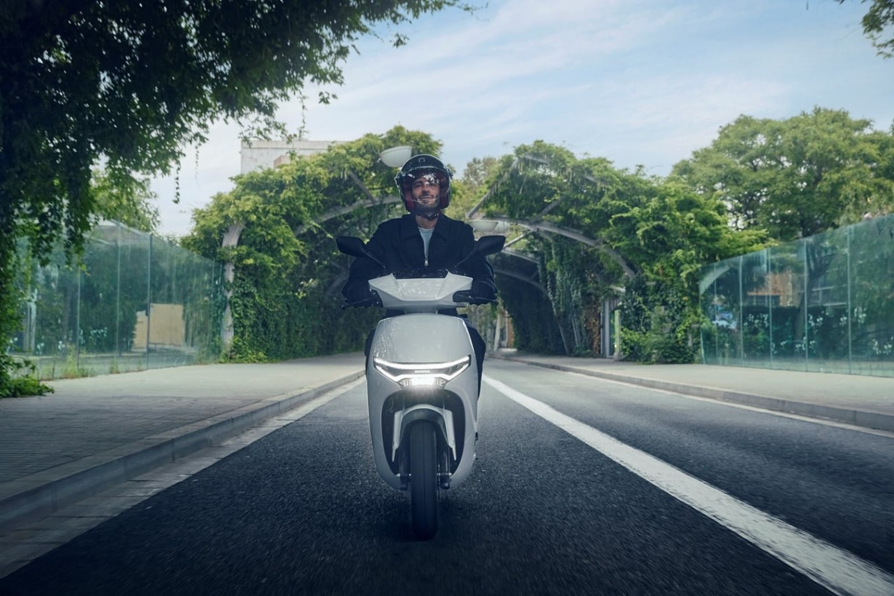 Honda CUV e: 2025, l'elettrico che sfida i 125 cc tradizionali