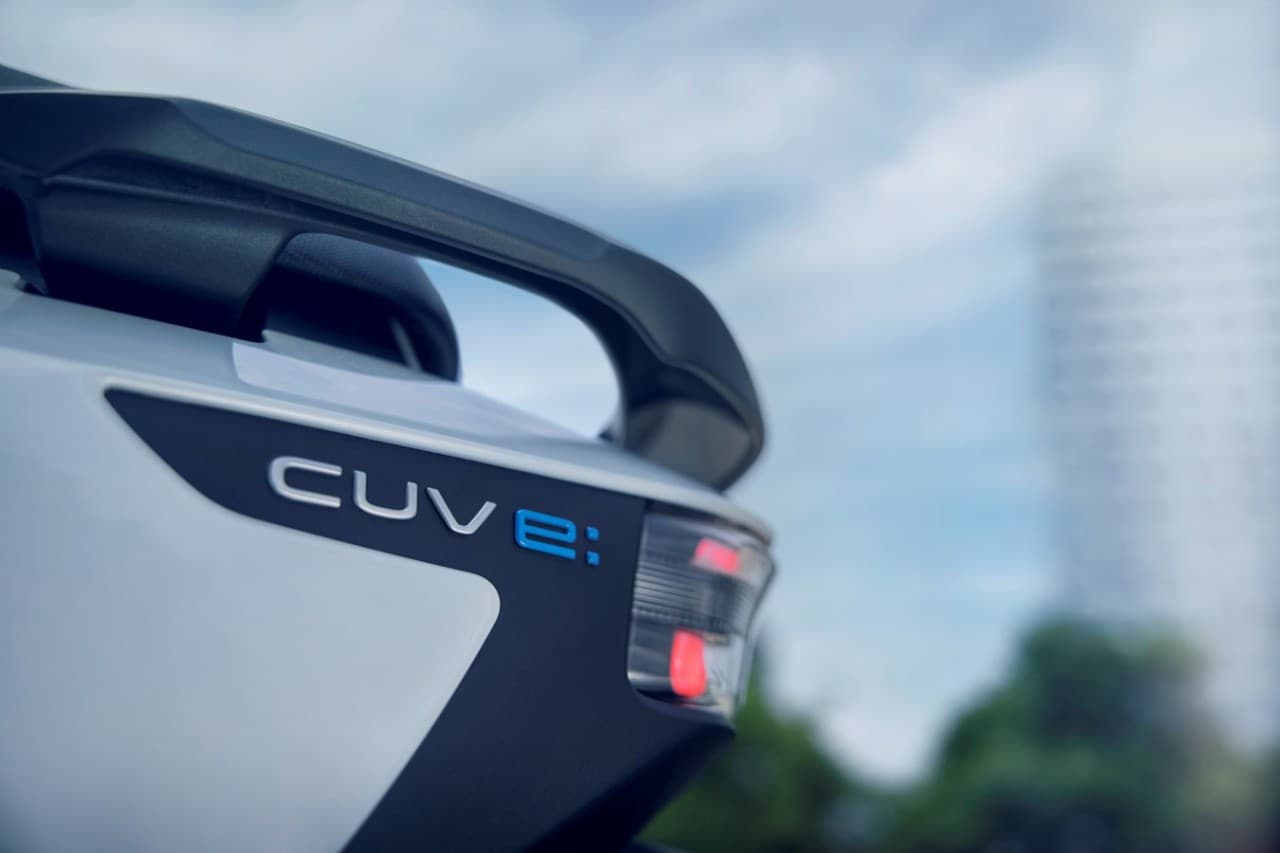 Honda CUV e: 2025, l'elettrico che sfida i 125 cc tradizionali