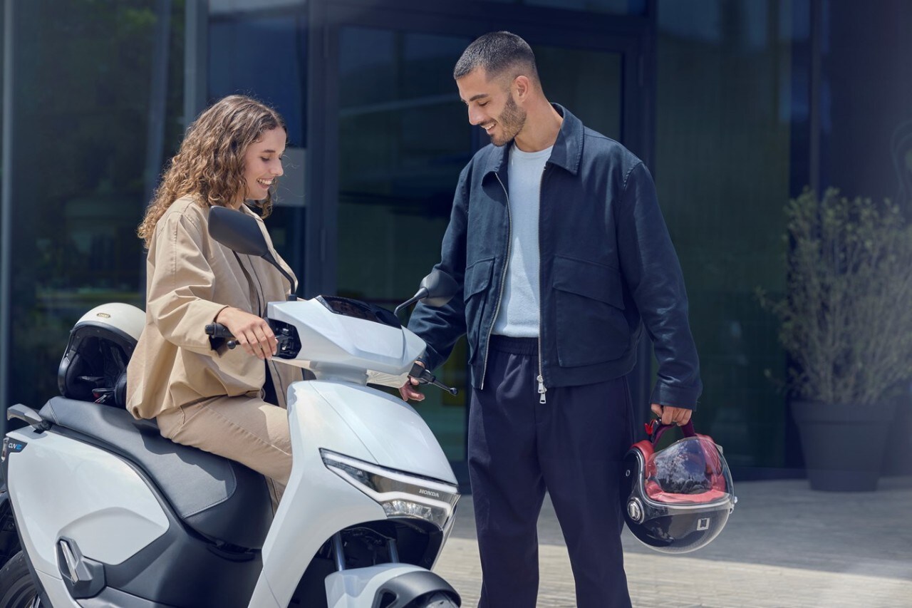 Honda CUV e: 2025, l'elettrico che sfida i 125 cc tradizionali