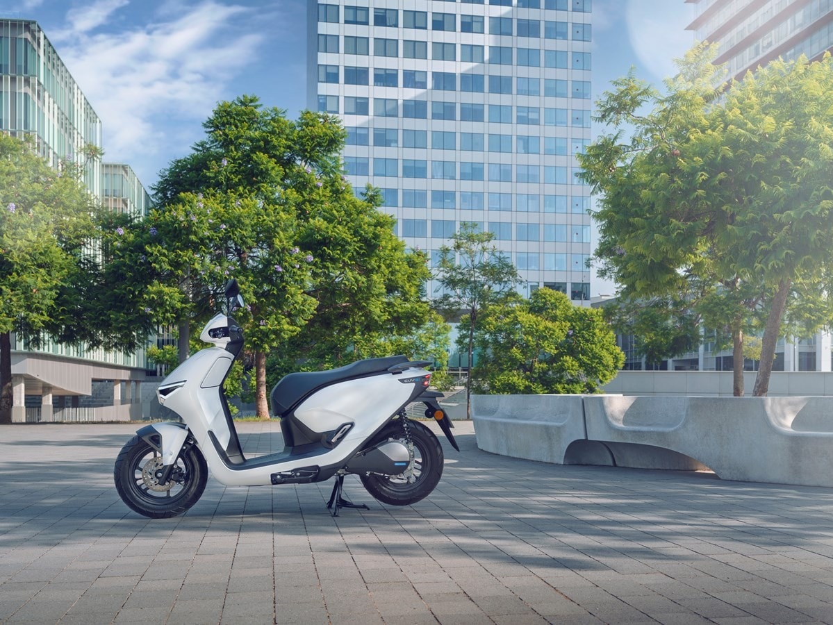 Honda CUV e: 2025, l'elettrico che sfida i 125 cc tradizionali