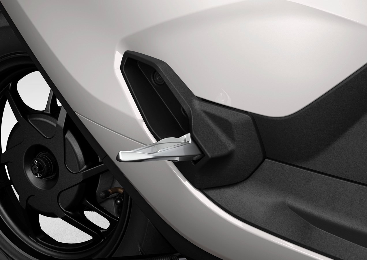 Honda CUV e: 2025, l'elettrico che sfida i 125 cc tradizionali