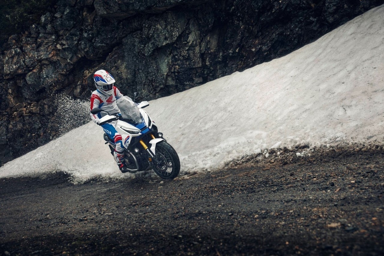 Honda: come cambia l'X-ADV per il 2026