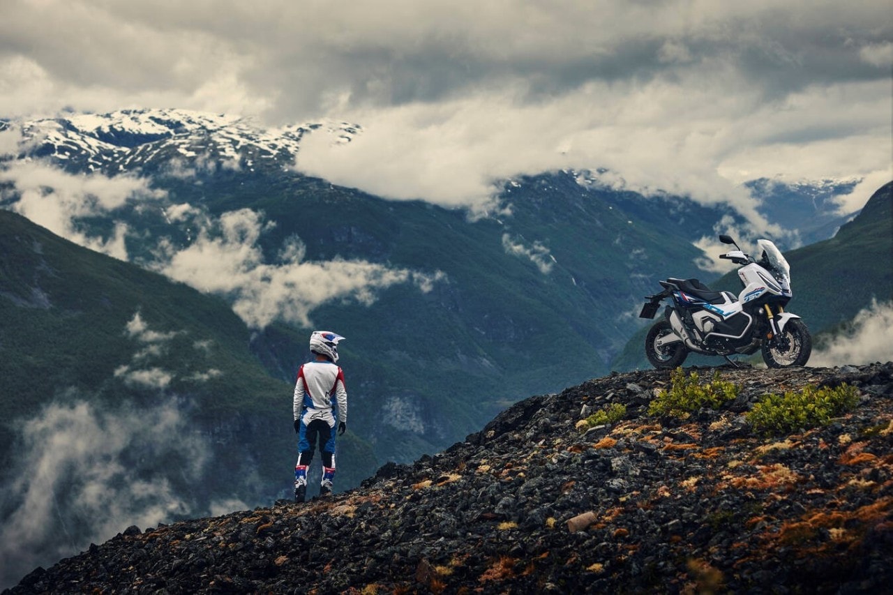 Honda: come cambia l'X-ADV per il 2026