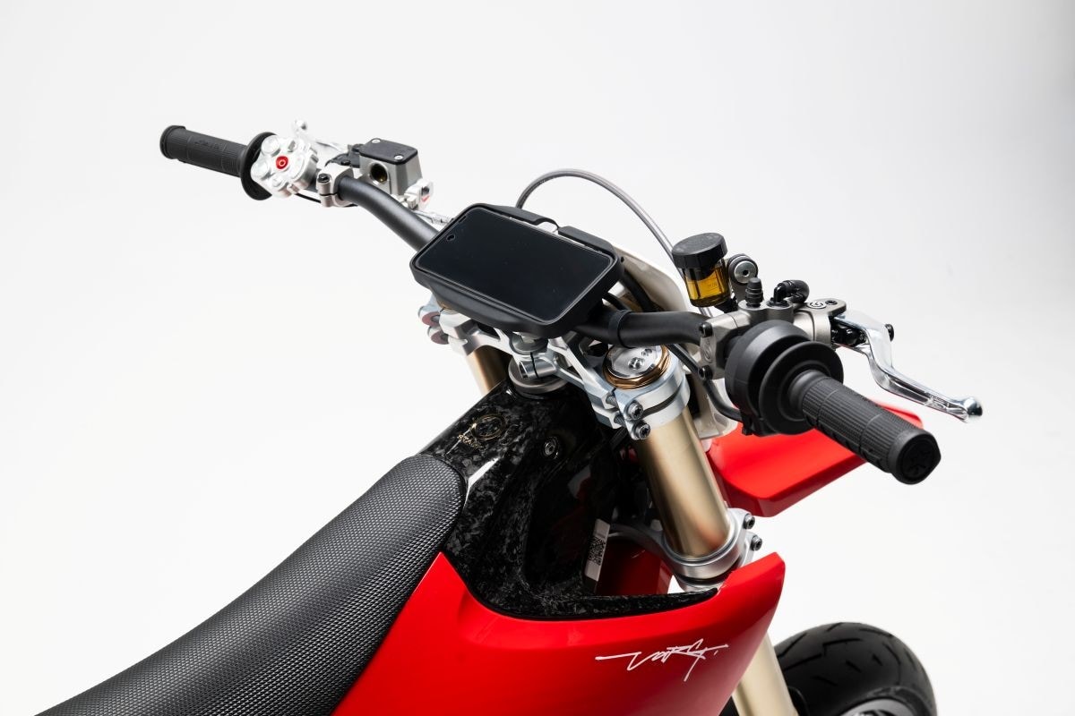 Stark VARG SM, la supermoto più potente sul mercato è elettrica