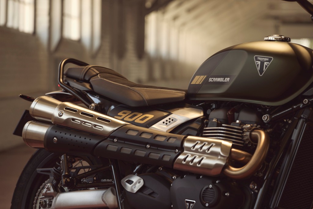 Triumph: tutti gli aggiornamenti alle Modern Classic 2026