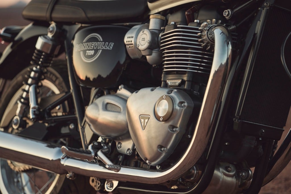 Triumph: tutti gli aggiornamenti alle Modern Classic 2026