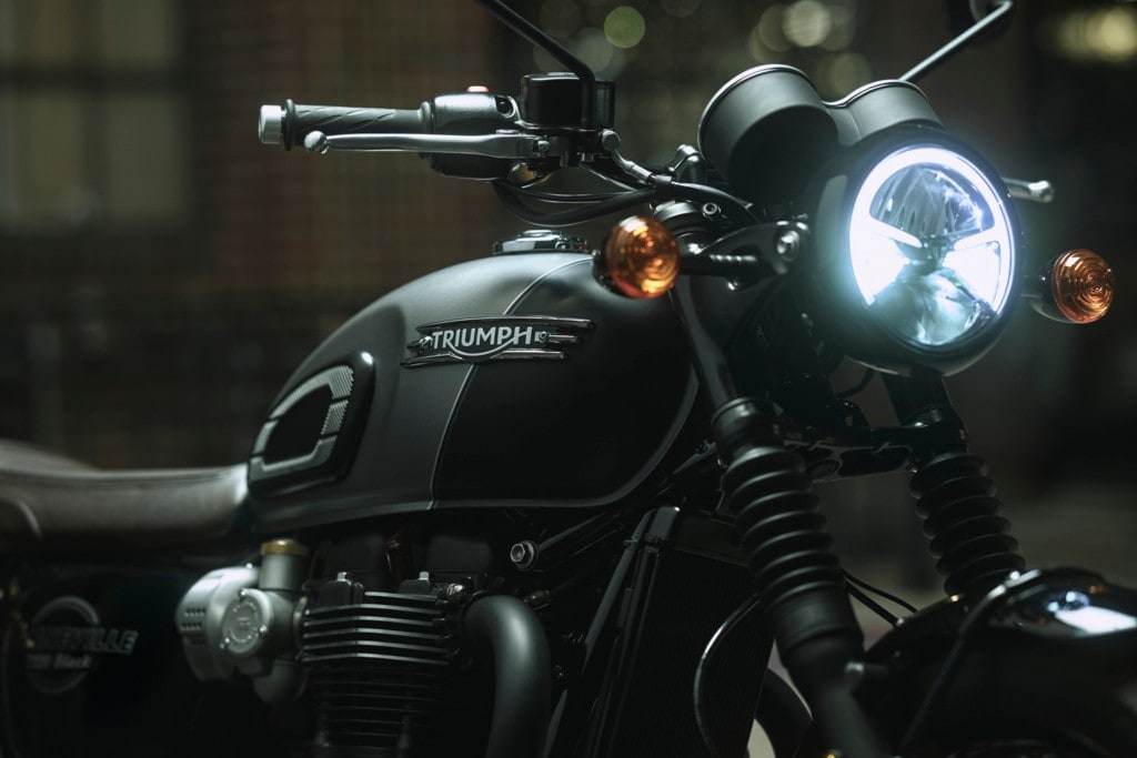 Triumph: tutti gli aggiornamenti alle Modern Classic 2026