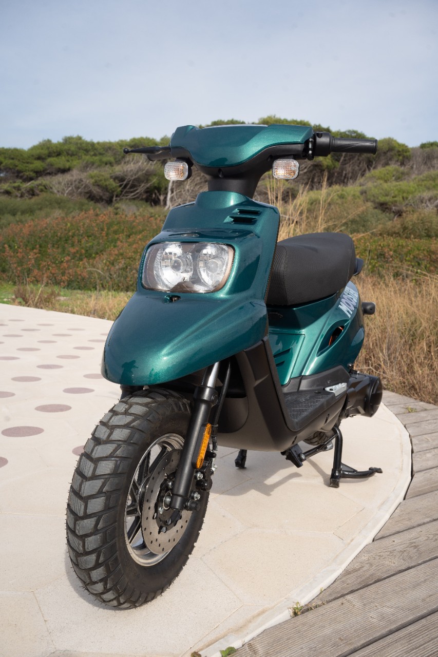 A EICMA 2025 torna il Booster: è elettrico, va fortissimo e ha leggermente cambiato nome