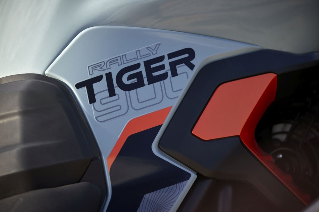 Triumph Tiger 900 Desert Edition