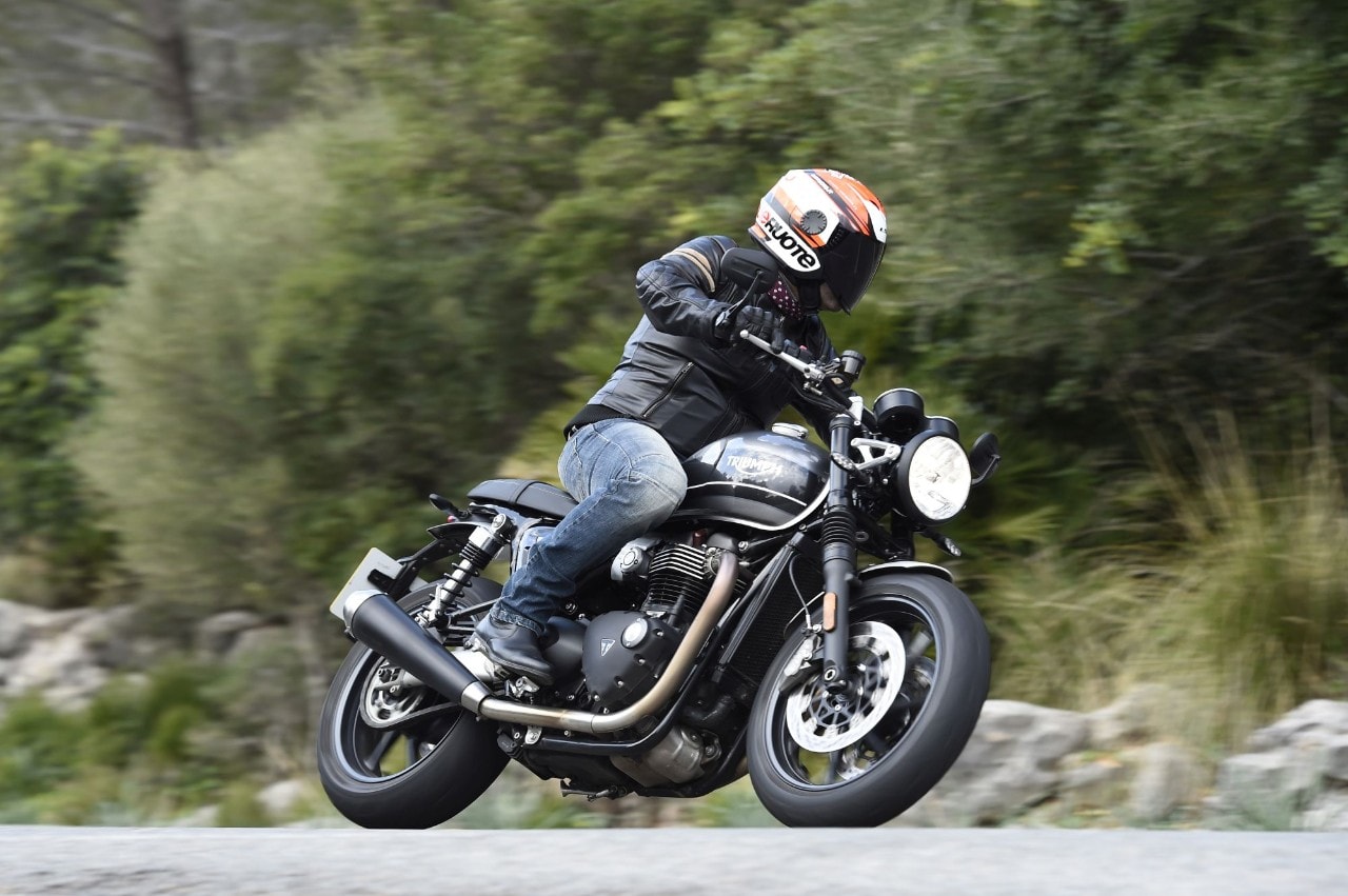Triumph Speed Twin, la prova - Anteprima, Prova e Foto - Dueruote