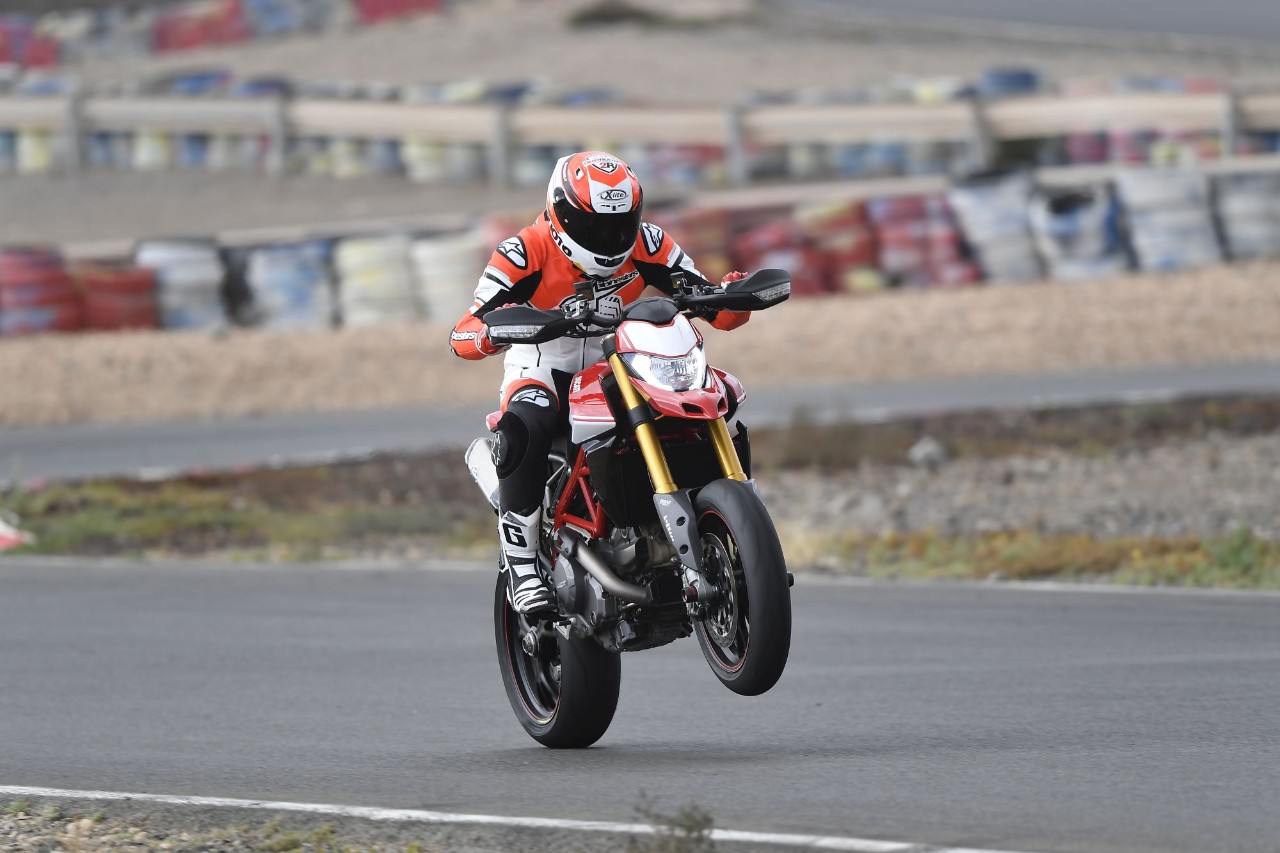 Ducati Hypermotard 950 SP: hyper divertimento!