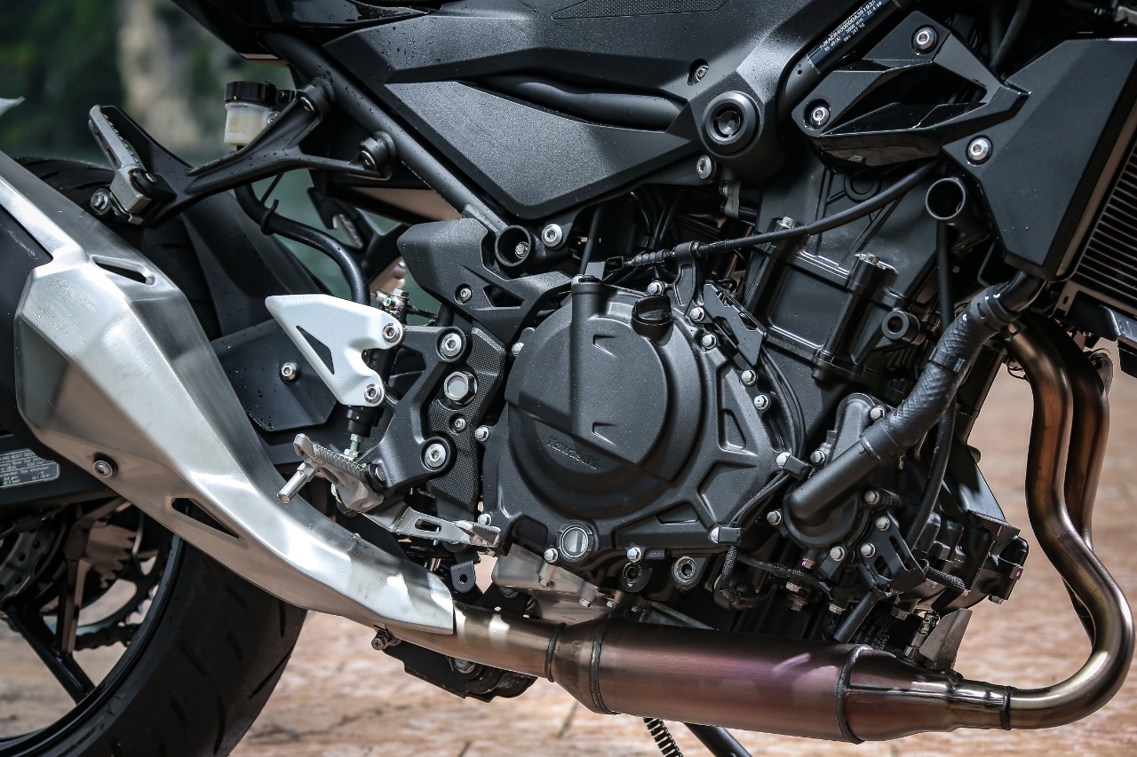 Kawasaki Z400 2019, il motore da 399 cc