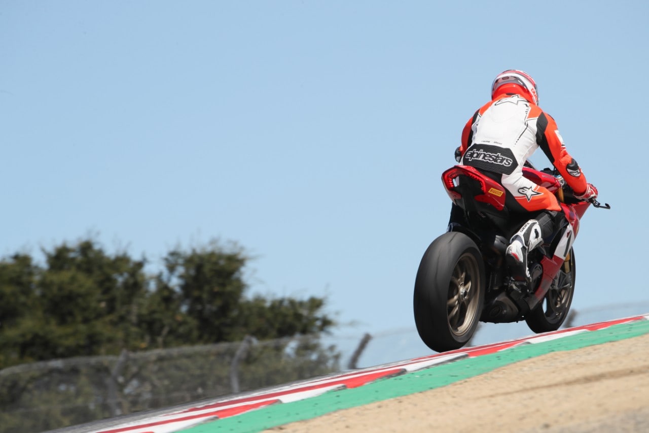 A Laguna Seca con la Ducati Panigale V4S 25° Anniversario 916