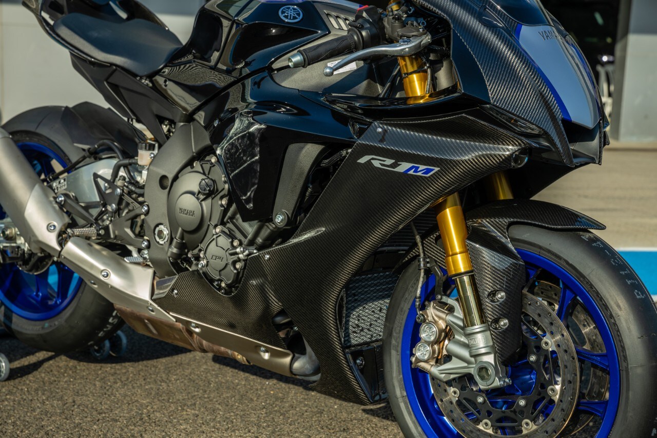 Yamaha YZF-R1M