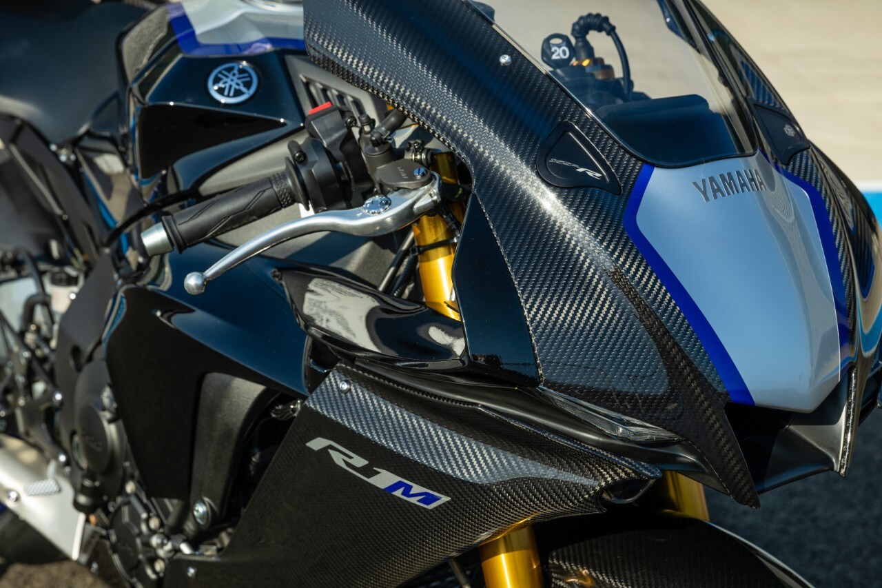 Yamaha YZF-R1M